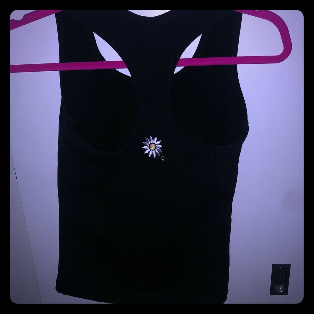 Black work out tank